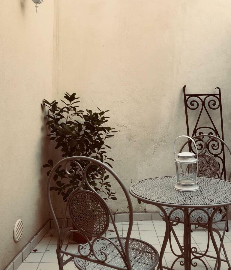 Tambien B&B Pesaro Exteriör bild